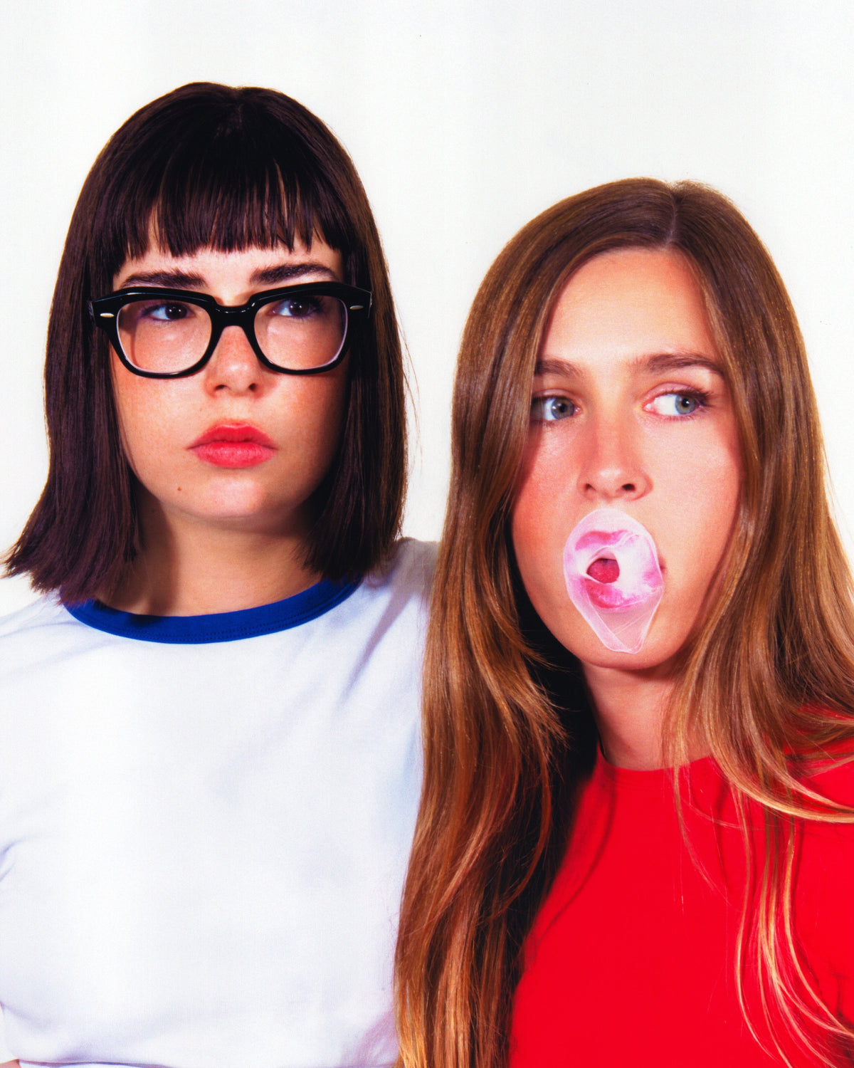 Cariño presenta "Romántico" y desvela "Pop! Magic! Tragedy!", su próximo álbum