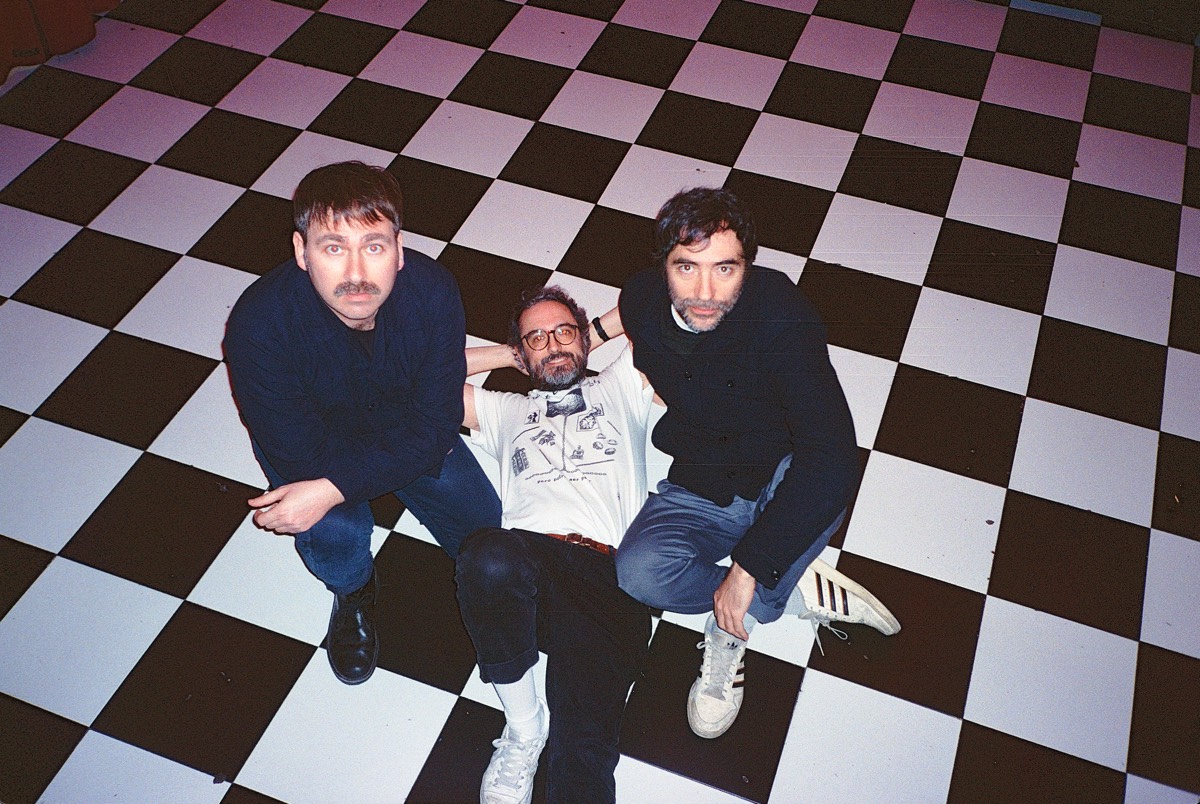 mujeres-es-un-dolor-inexplicable-promo